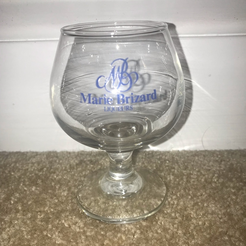 mini wine glass